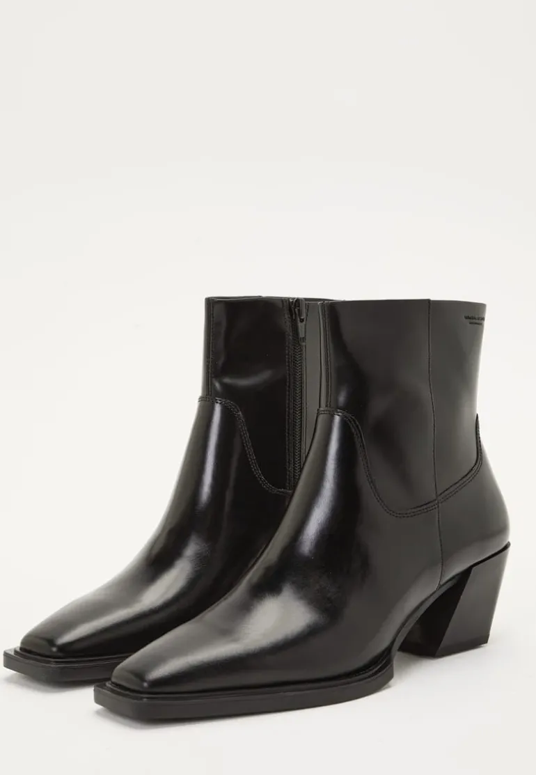 Alina Heel Classic Leather Boots