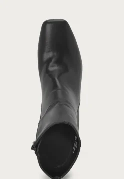 Ankle Boot