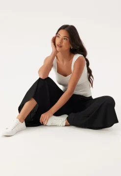 Ankle Soft Wide Leg Pants