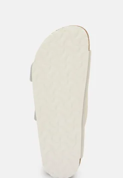 Arizona Nubuck Leather