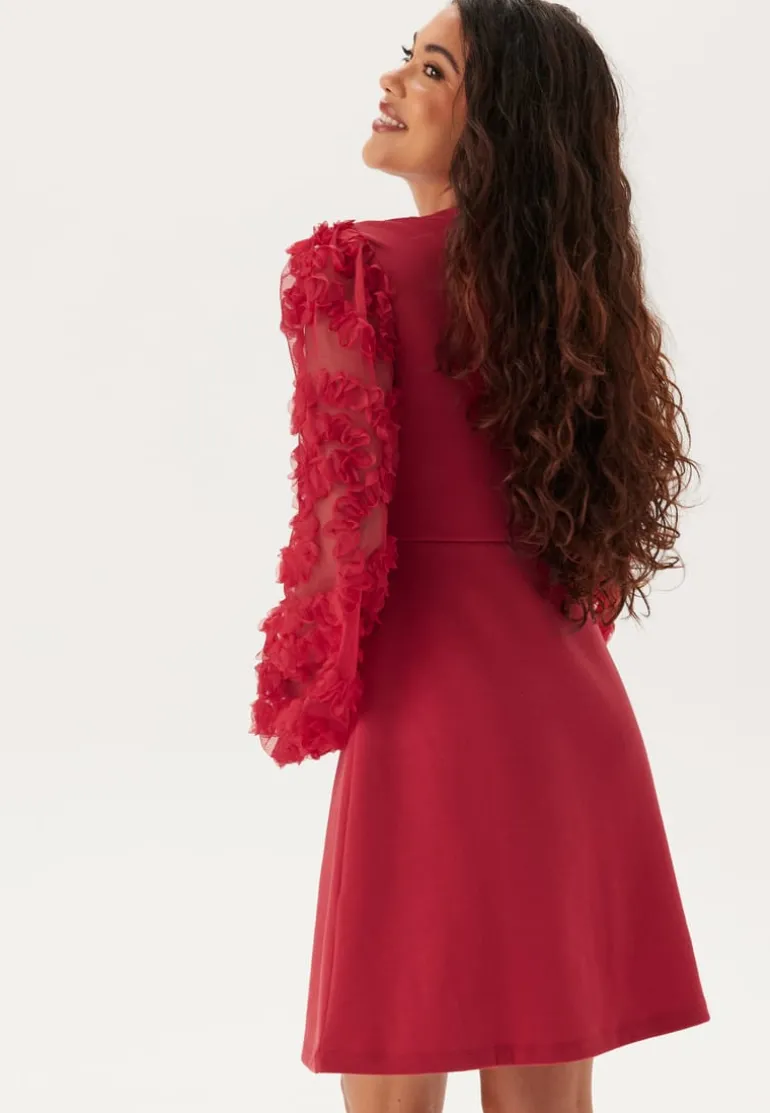 3D Floral Sleeve Short Dress