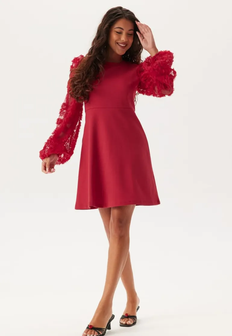 3D Floral Sleeve Short Dress