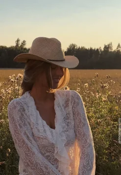 Frill Lace Blouse