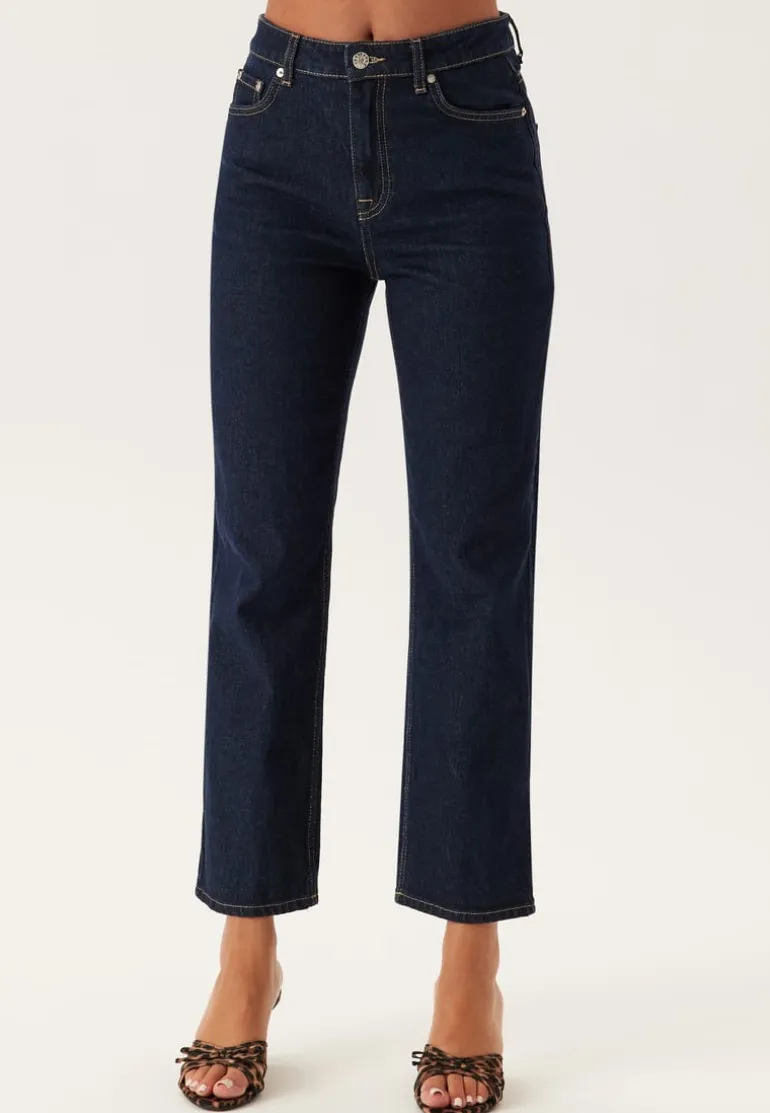 High Straight Ankle Jeans