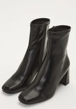 Hurst Classic Boots