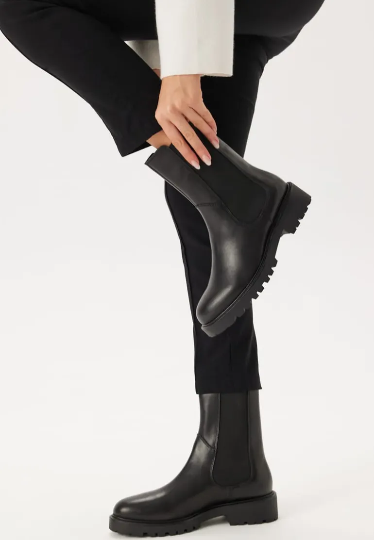 Kenova Chunky Boots