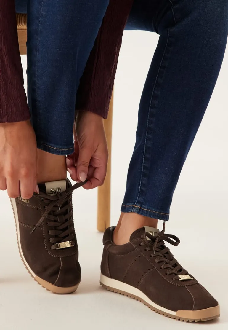 Mirage-sm Suede Sneaker