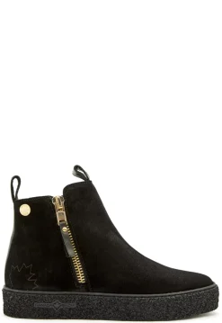 Mount V. Zip Boots