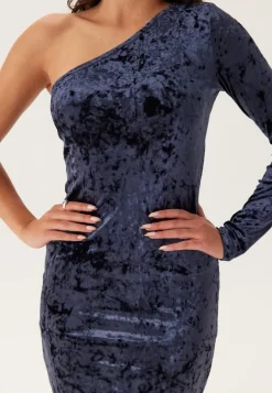 One Shoulder Velvet Dress