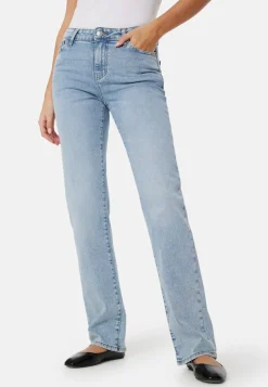 Pckelly Mid Waist Straight Jeans