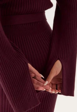 Round Neck Rib Knitted Maxi Dress