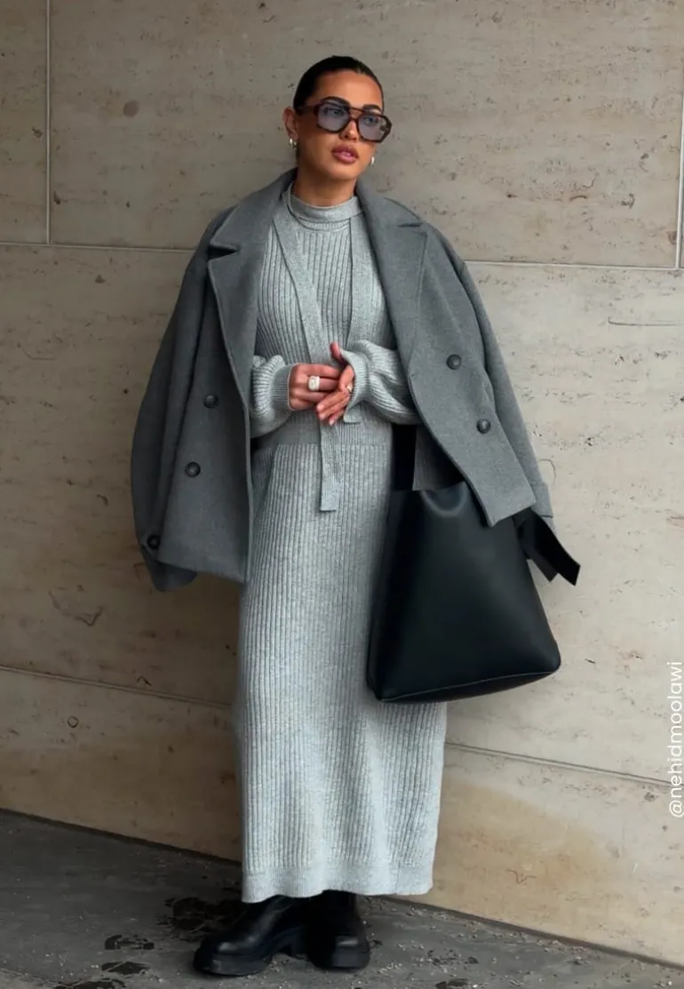 Round Neck Rib Knitted Midi Dress