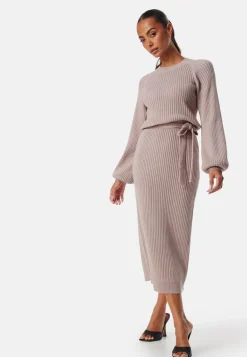 Round Neck Rib Knitted Midi Dress