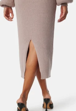 Round Neck Rib Knitted Midi Dress