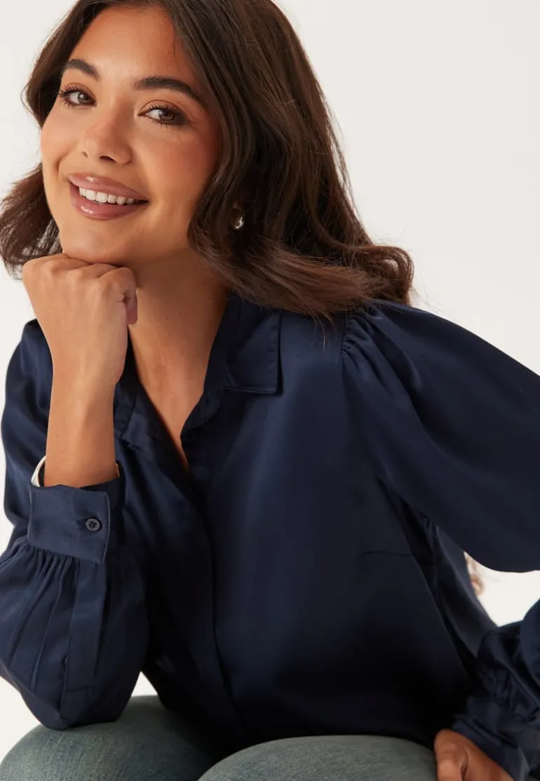 Satin Puff Sleeve Shirt
