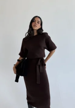 Short Sleeve Knitted Dress