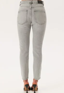 Slim Ankle Jeans