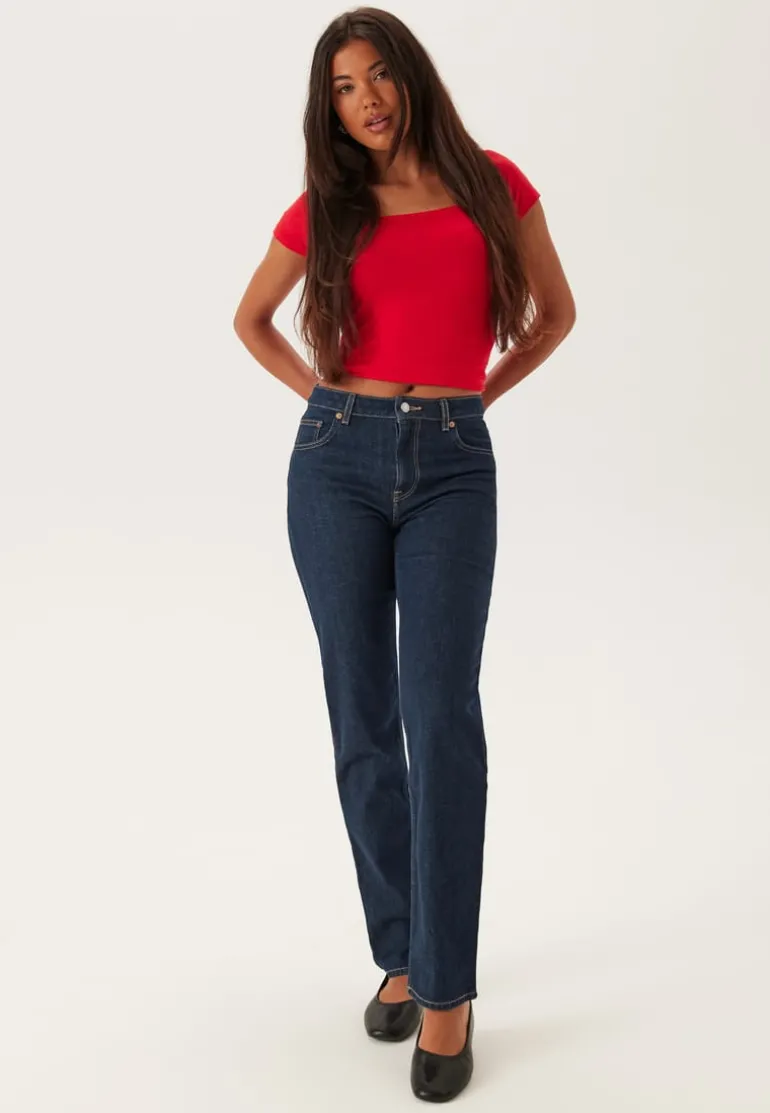 Straight Stretch Jeans