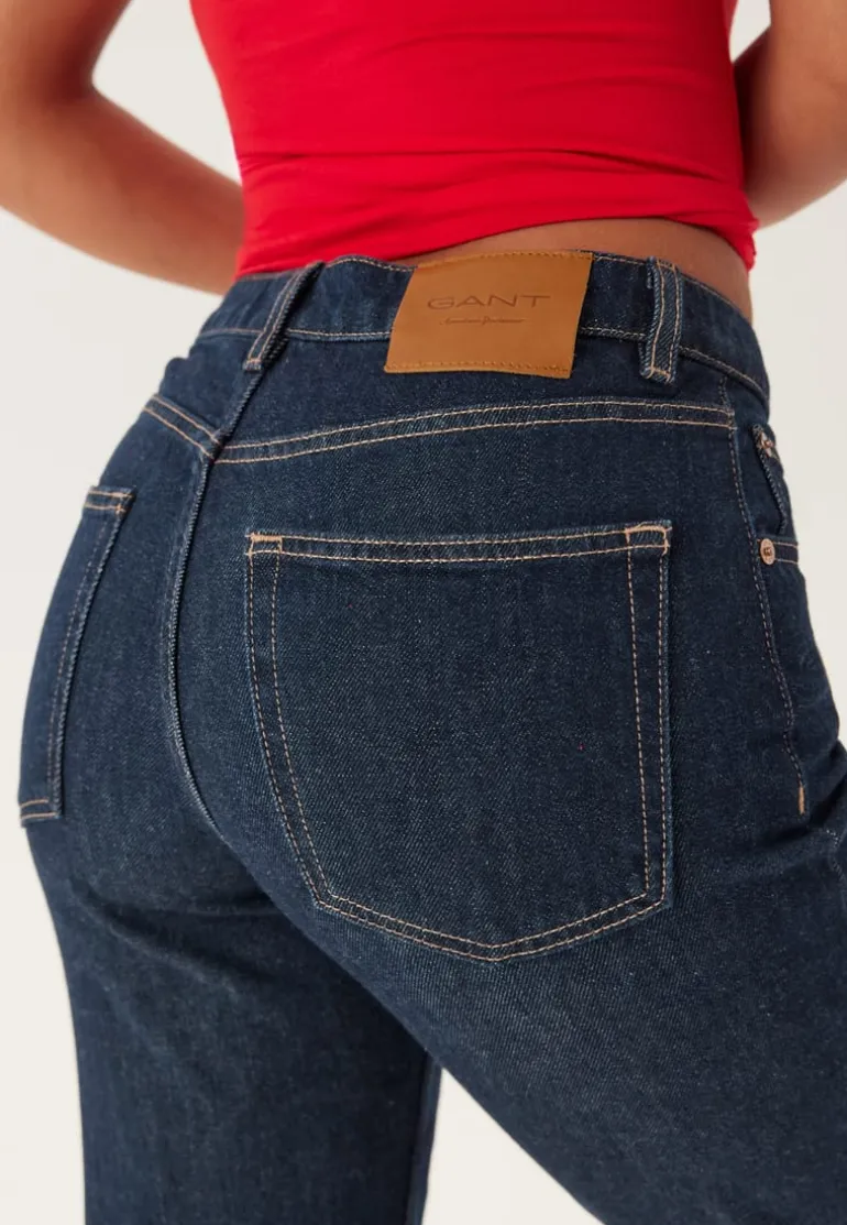 Straight Stretch Jeans
