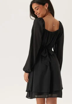 Sweetheart L/S Dress