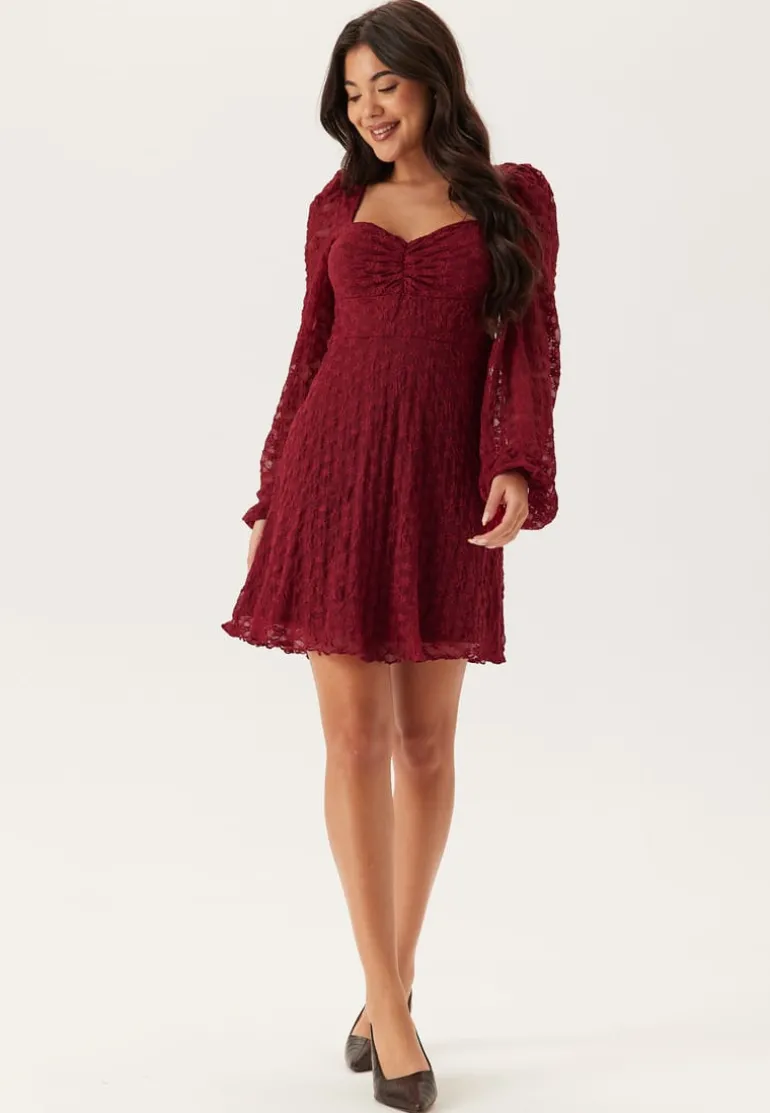 Sweetheart Short Lace Dress