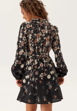 Vielma O-neck L/S SHORT DRESS
