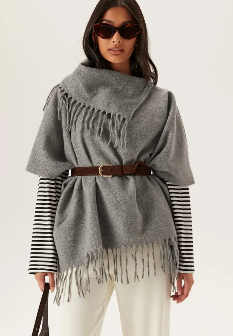 Vifjolira High Neck Poncho