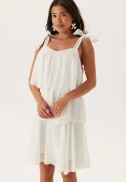 Vmfelicia Tiestrap Ruffle Shor