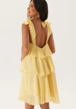 Vmfelicia Tiestrap Ruffle Shor