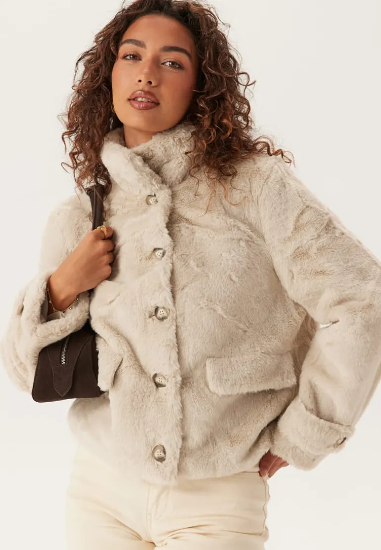 Vmsonjaeva Short Jacket