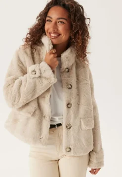 Vmsonjaeva Short Jacket