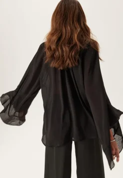 Wide Sleeve Bow Blouse