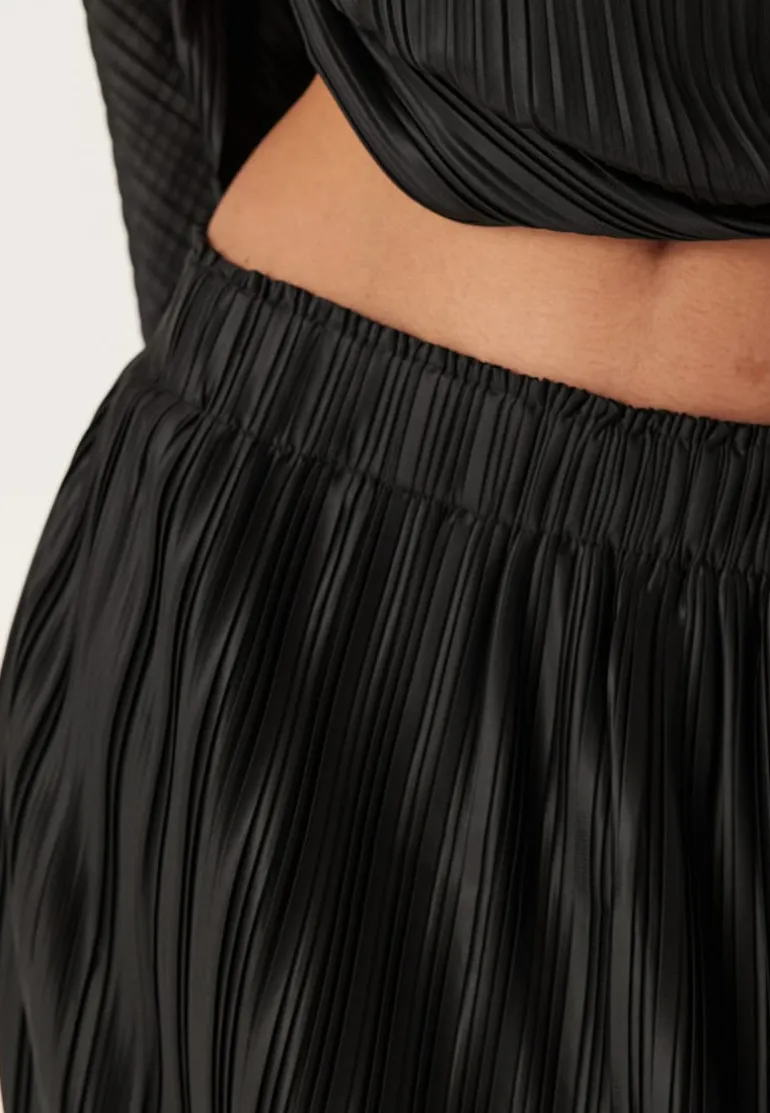 Yasriva Hw Midi Skirt
